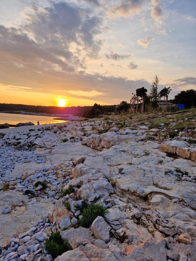 Bonvivan House Diminići Εξωτερικό φωτογραφία